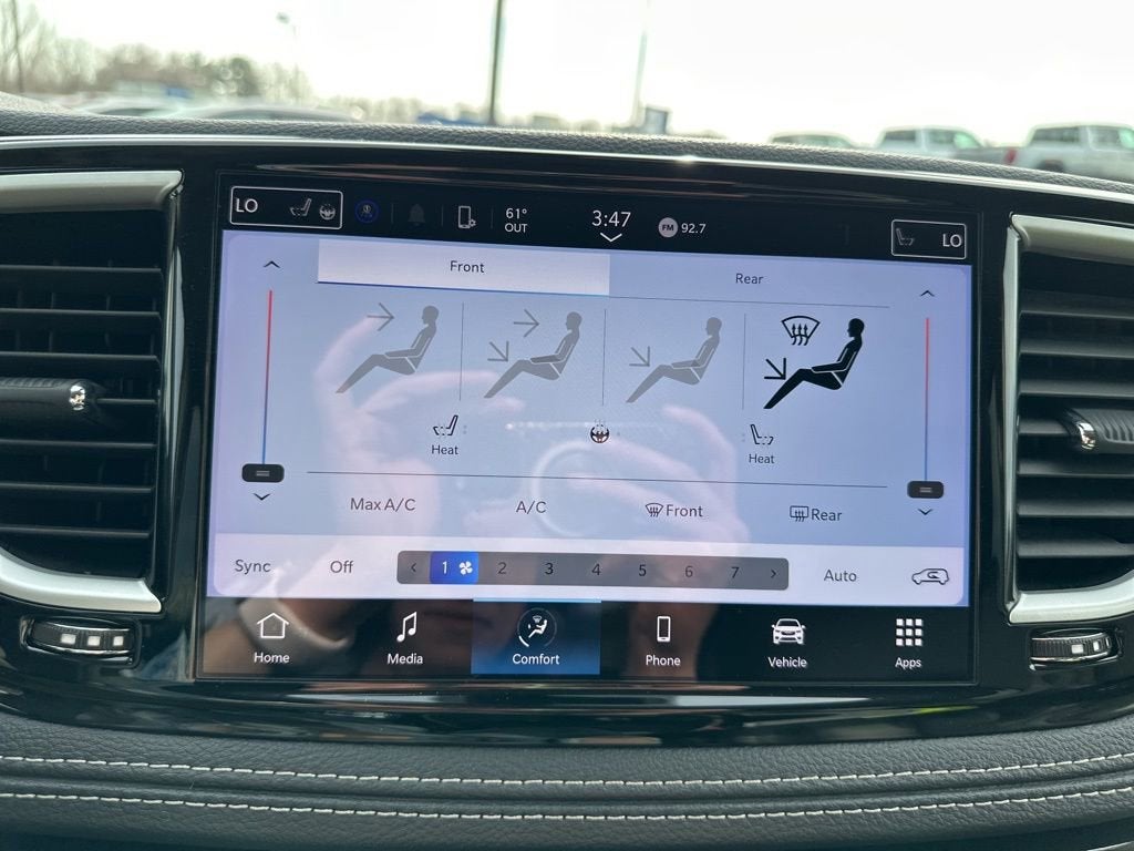 2023 Chrysler Pacifica Hybrid Touring L