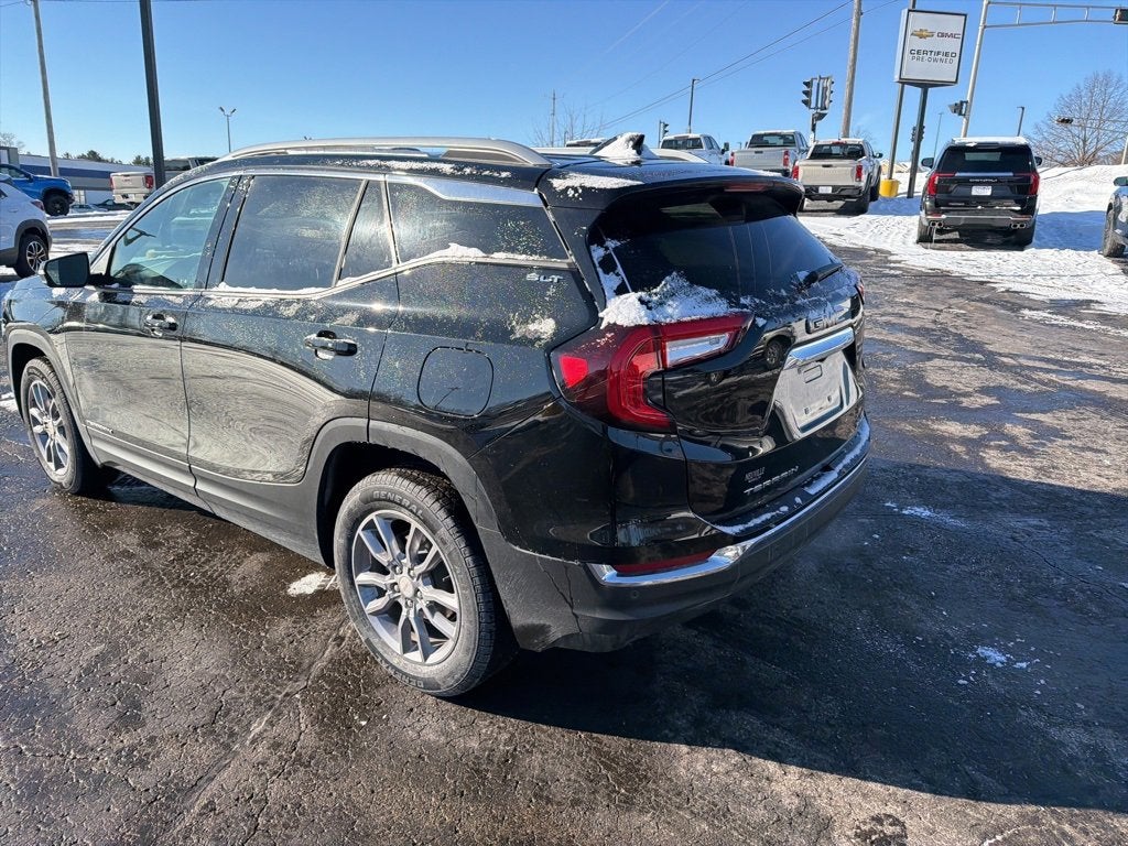 2022 GMC Terrain SLT