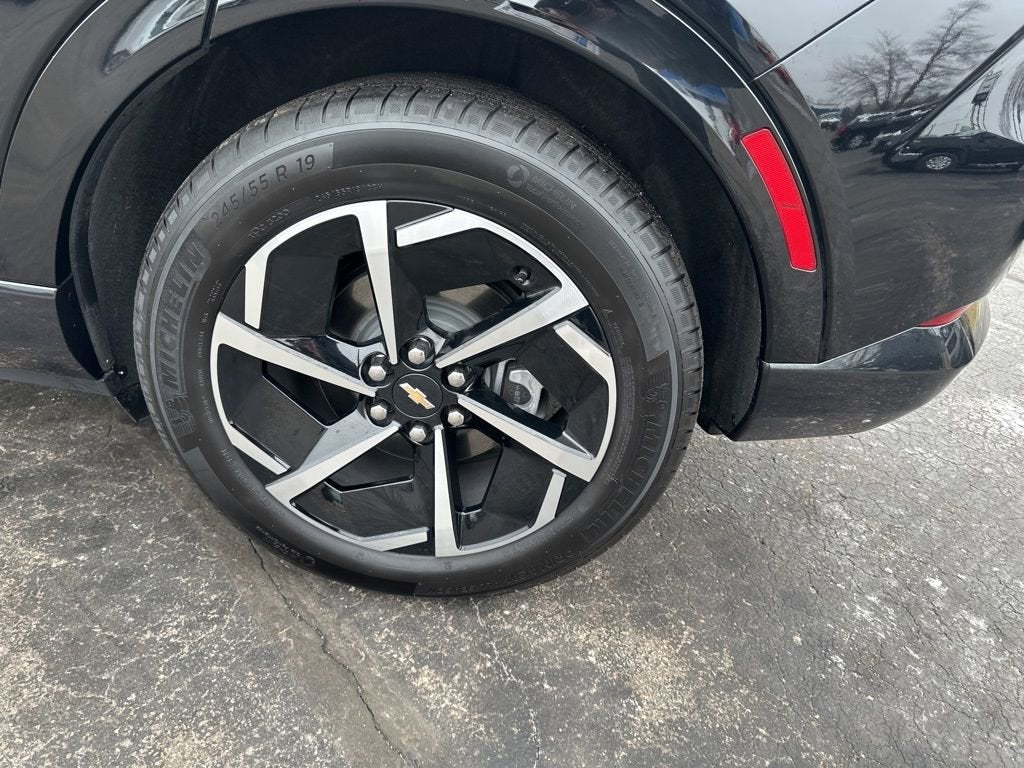 2025 Chevrolet Equinox EV LT