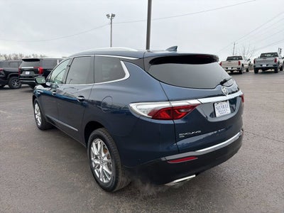 2023 Buick Enclave Essence